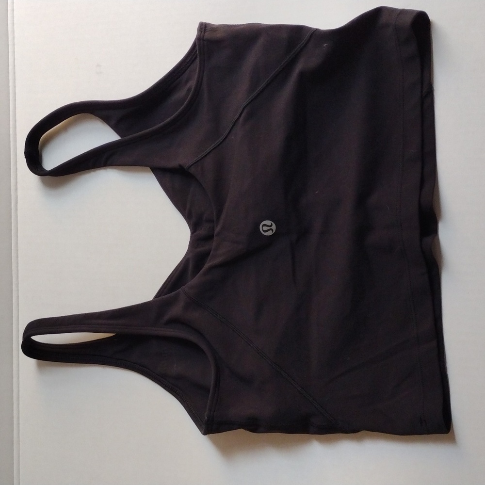 Lululemon black sports bras 6